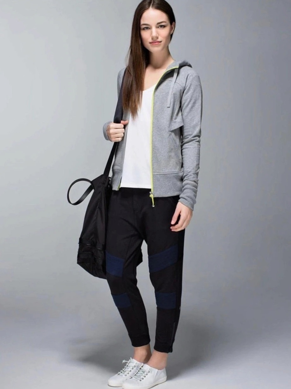 🍋🍋Lululemon After Asana Hoodie, heathered  grey, sz 4 excellent used cond soft!
